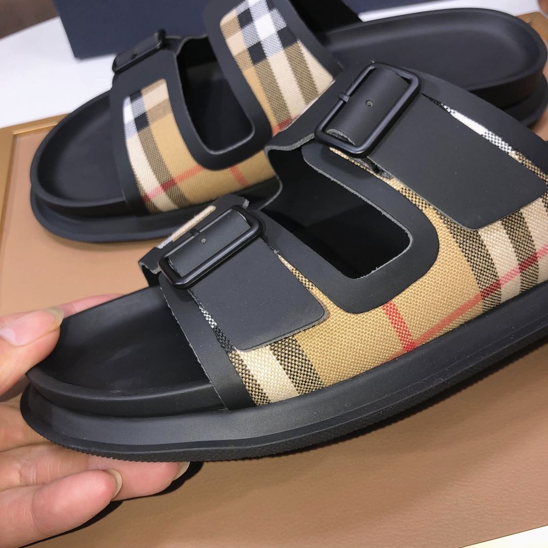 Burberry Slippers